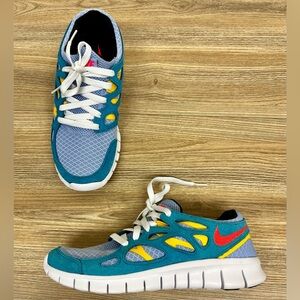 Nike Free Run 2 Cyber Teal Aluminum Bright Crimson Men’s Size 7.5 / Women’s 9
